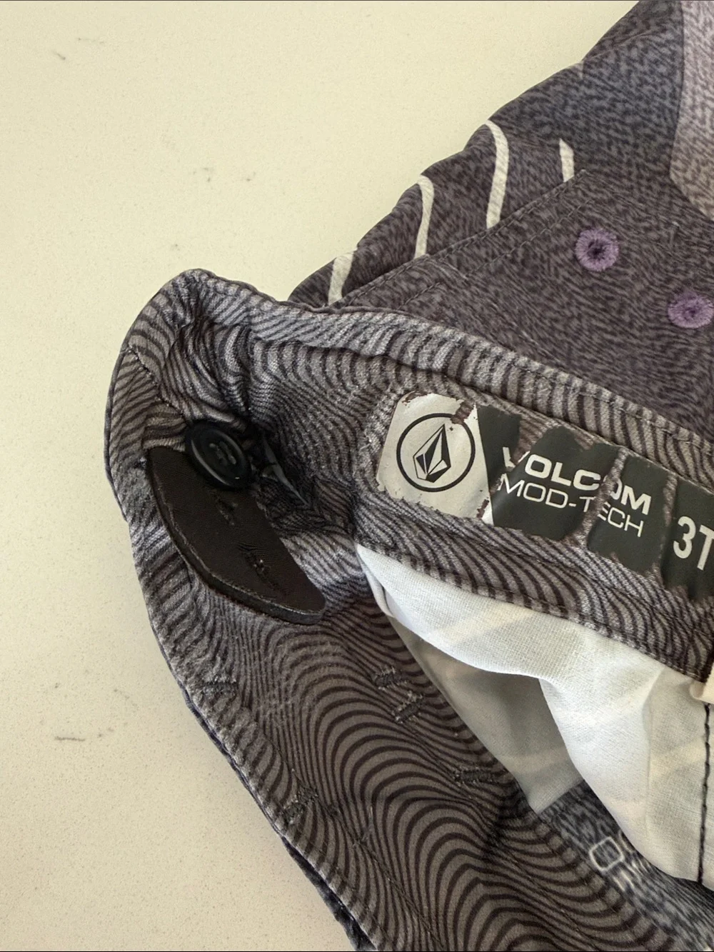 Volcom Boys Black & Gray Patterned Swim Trunks